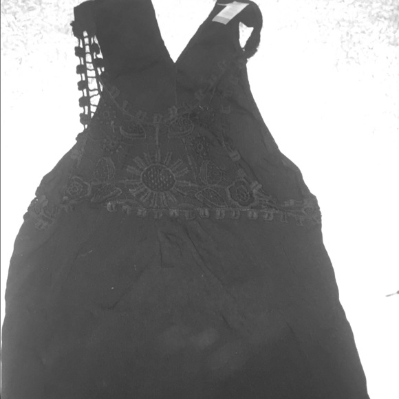 High neck tank top! - Picture 1 of 4